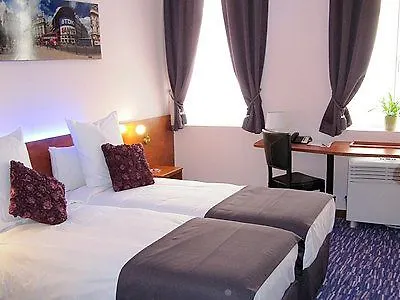Du Hotel