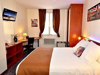 Hotel Du 3*