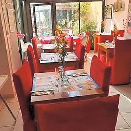 Hotel Du Meulan-en-Yvelines