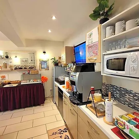 Du Hotel 3*
