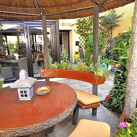Du Hotel 3*